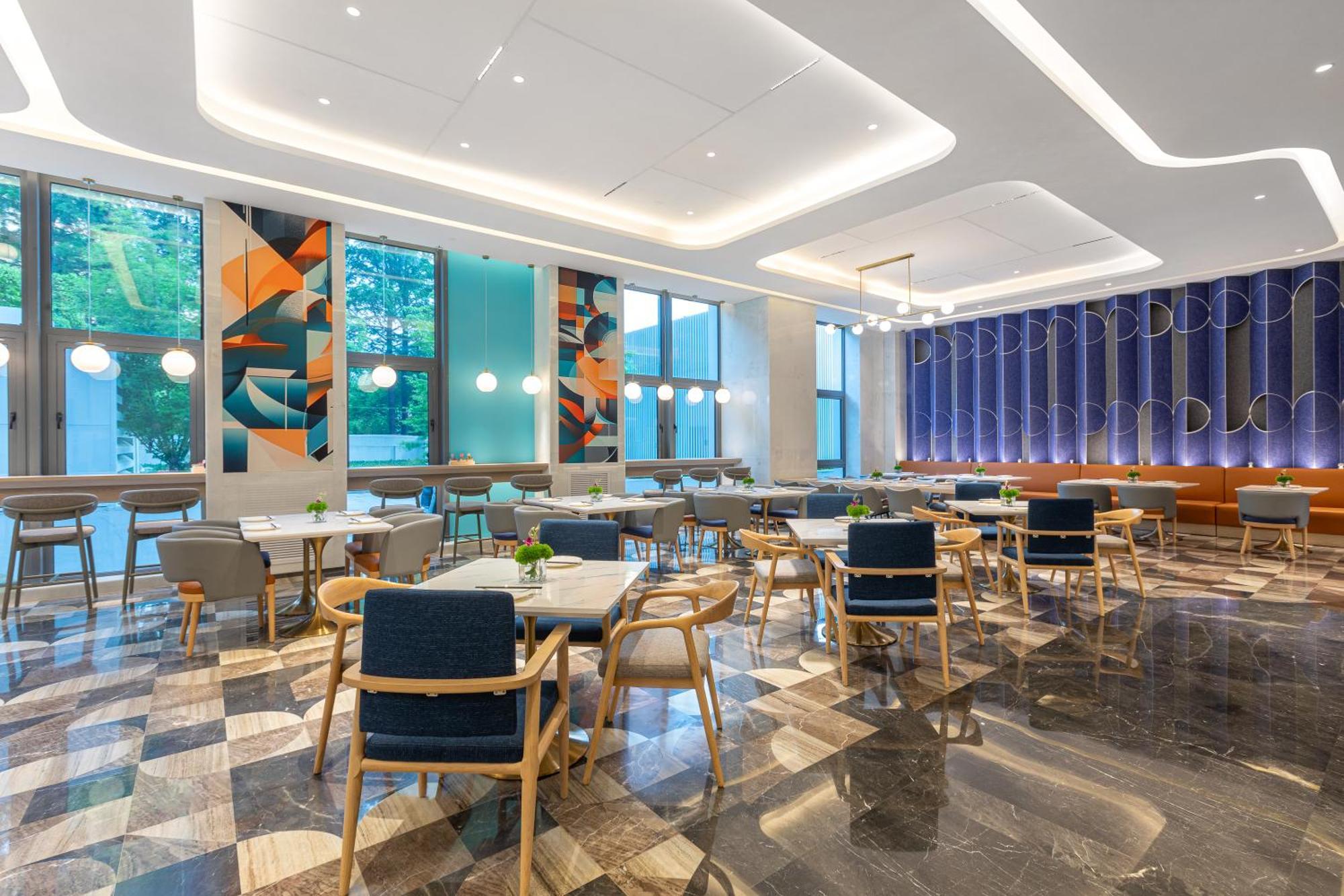 Holiday Inn Express Changfeng Park Shanghaj Zewnętrze zdjęcie