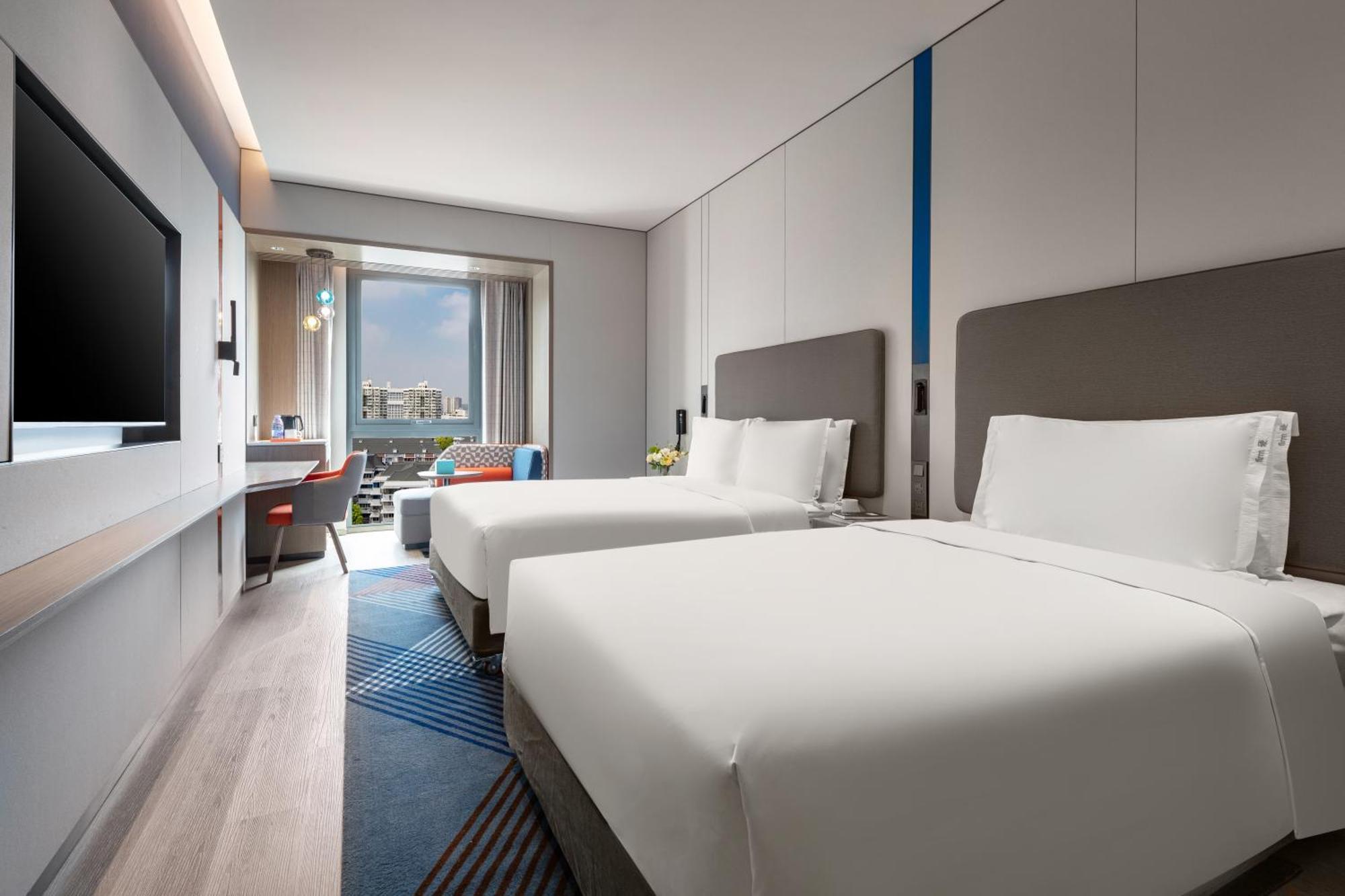 Holiday Inn Express Changfeng Park Shanghaj Zewnętrze zdjęcie