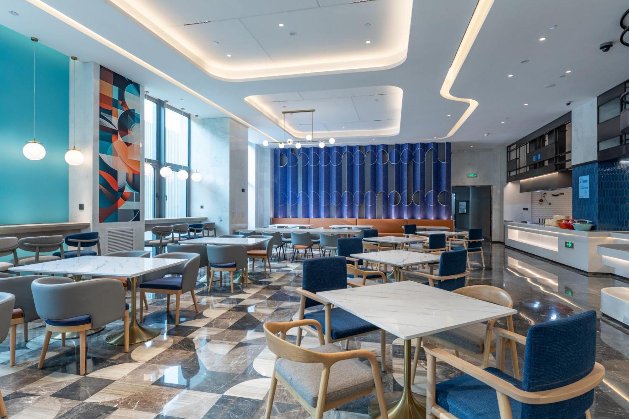 Holiday Inn Express Changfeng Park Shanghaj Zewnętrze zdjęcie